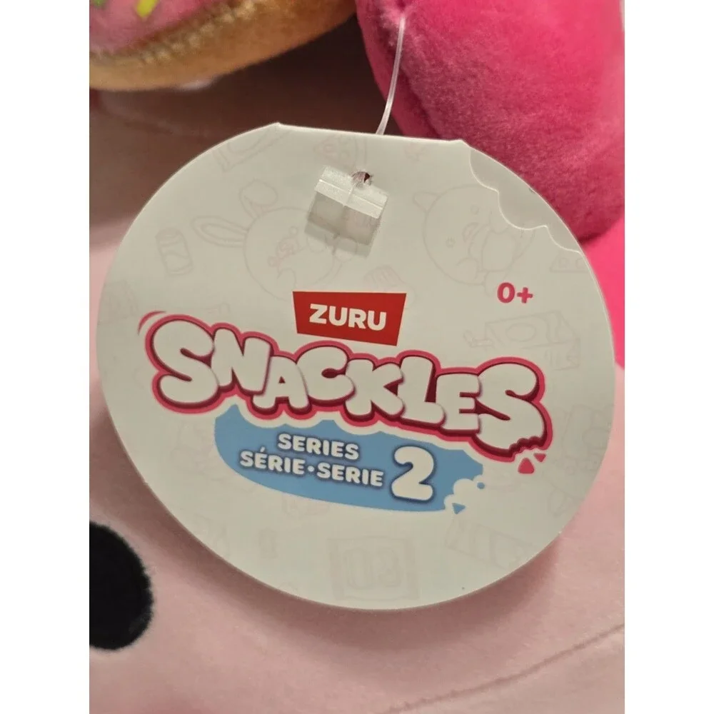 Zuru Snackles Series 2 Lily The Shrimp Plush Holding Krispy Kreme NWT